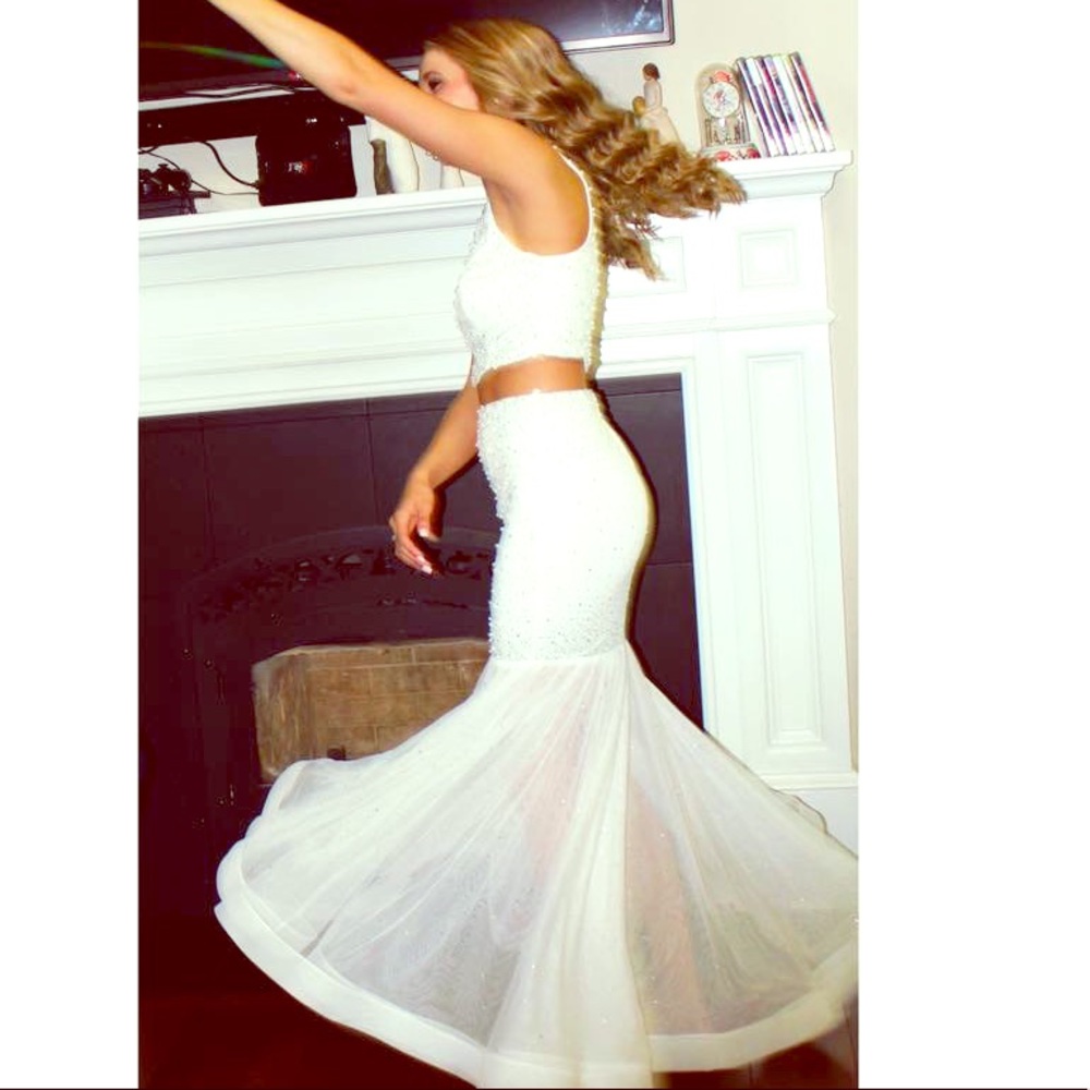 White TLC Say Yes to The Dress Prom Dress